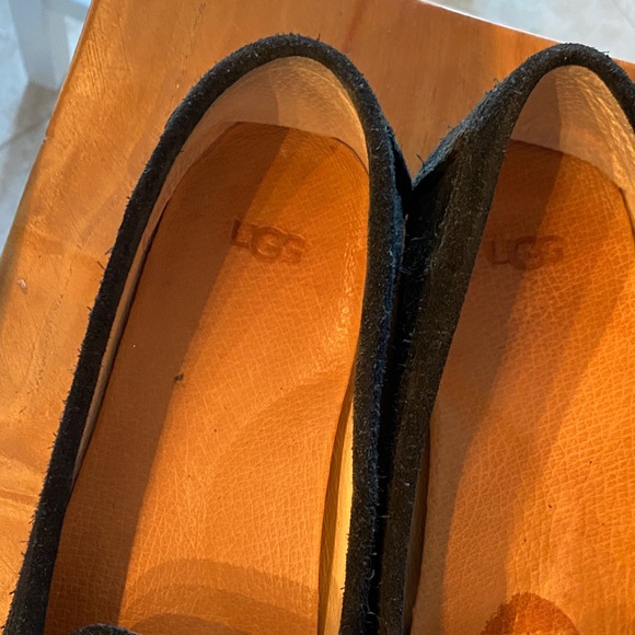 UGG womens Black Suede Loafers sz 9.5 - Picture 3 of 9